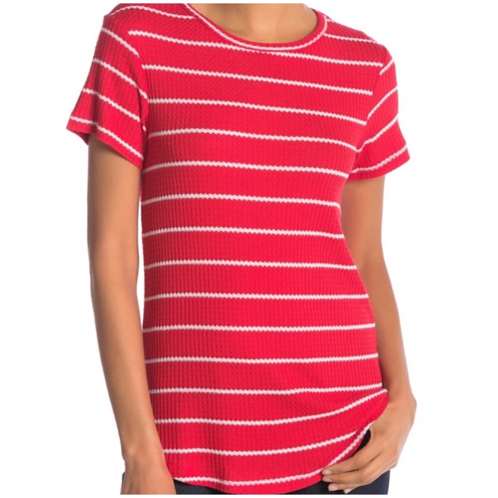 NEW Everleigh red and white waffle knit top